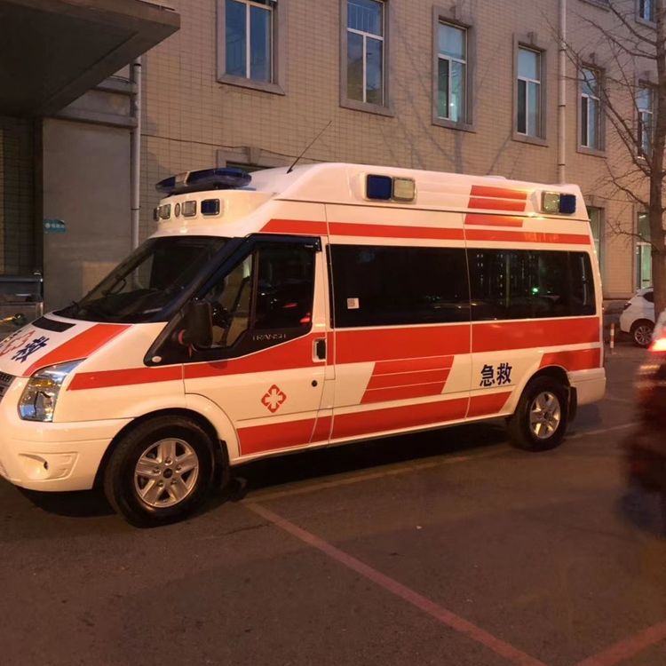 新城救护车出租护送保障